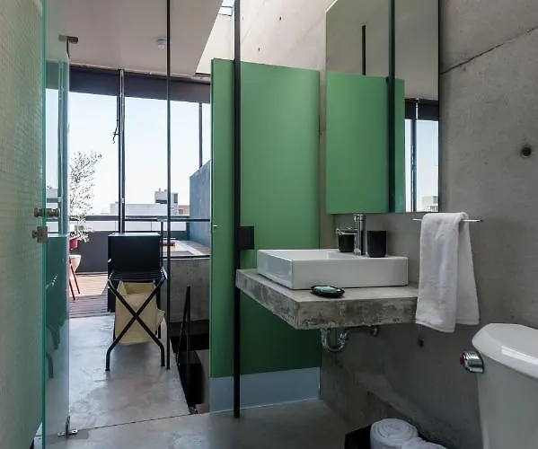 Roma 121 By Wynwood House 3*