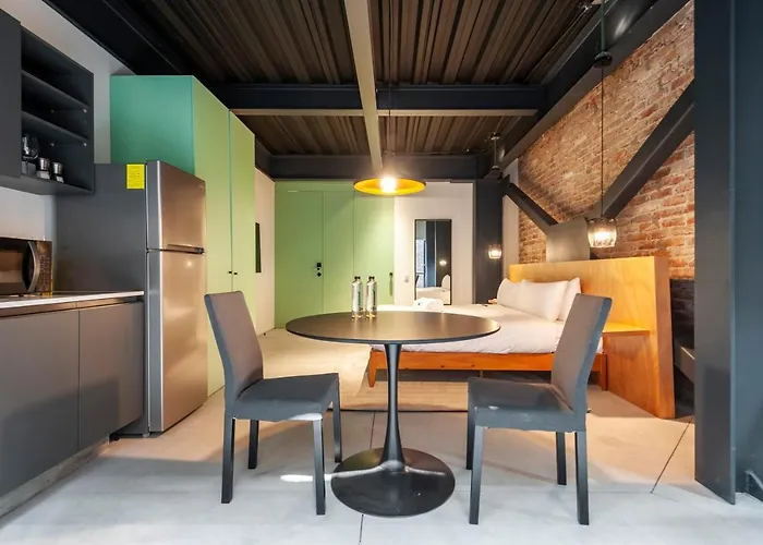 Apartahotel Roma 121 By Wynwood House 3*