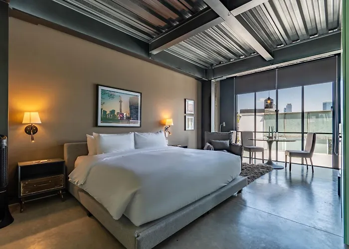 Roma 121 By Wynwood House 3*